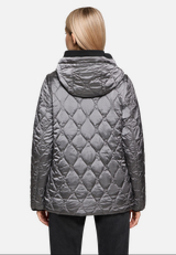 Wendejacke mit Kapuze / Detailbild