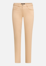 Casual-Hose mit aufgesetzten Taschen / Vorderseite