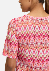 Spitzenshirt mit Rippbündchen / Detailbild