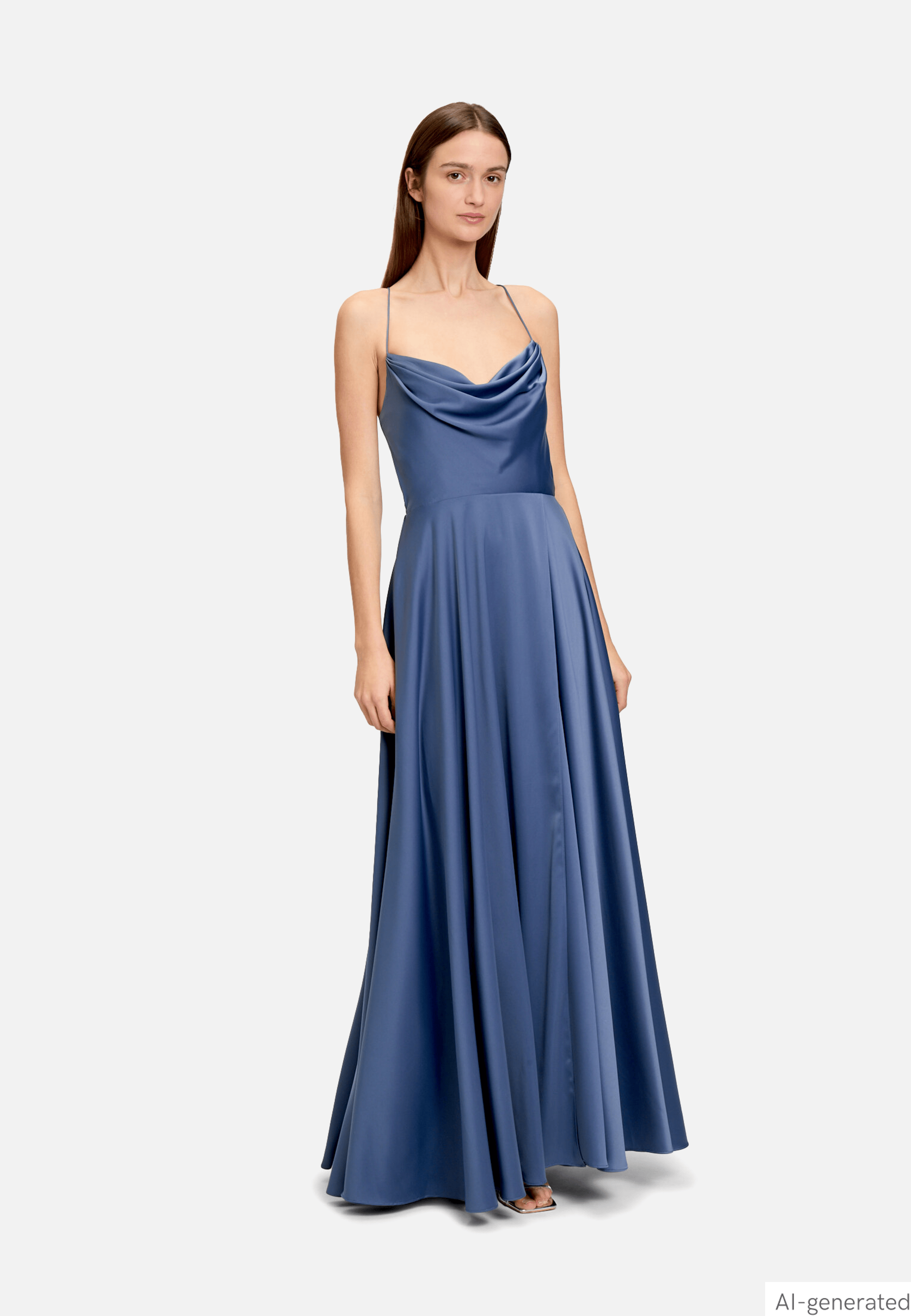 Abendkleid mit Wasserfallausschnitt