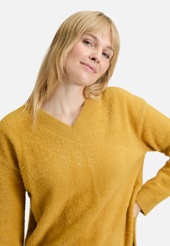 Strickpullover mit V-Ausschnitt / Detailbild