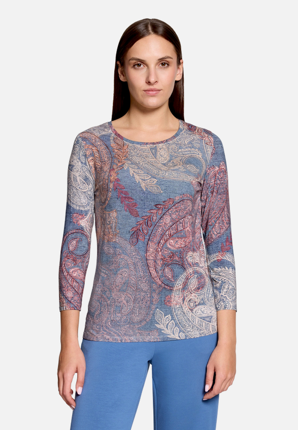 Shirt mit Paisley-Muster / Modellfoto Vorderseite