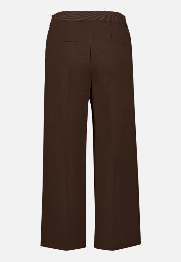 Culotte  mit Bügelfalte und elastischem Bund / Rückseite
