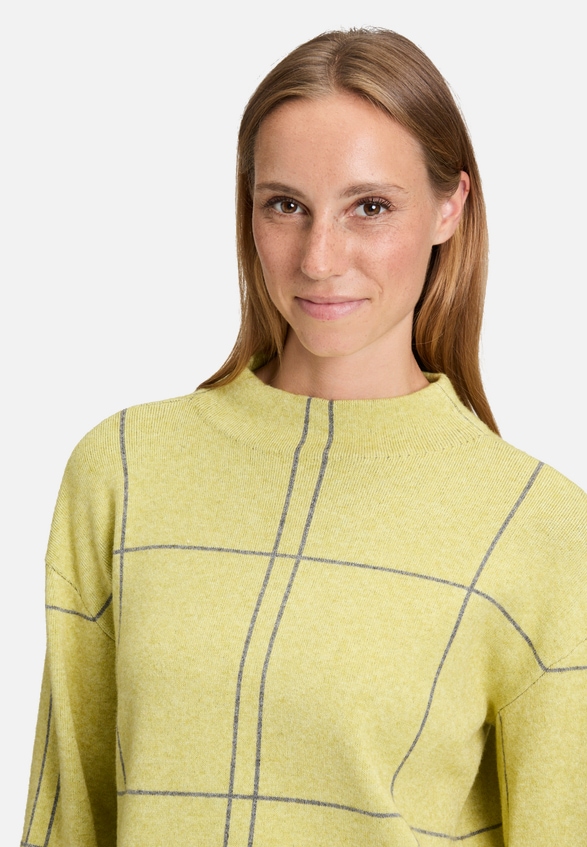 Strickpullover kariert / Detailbild