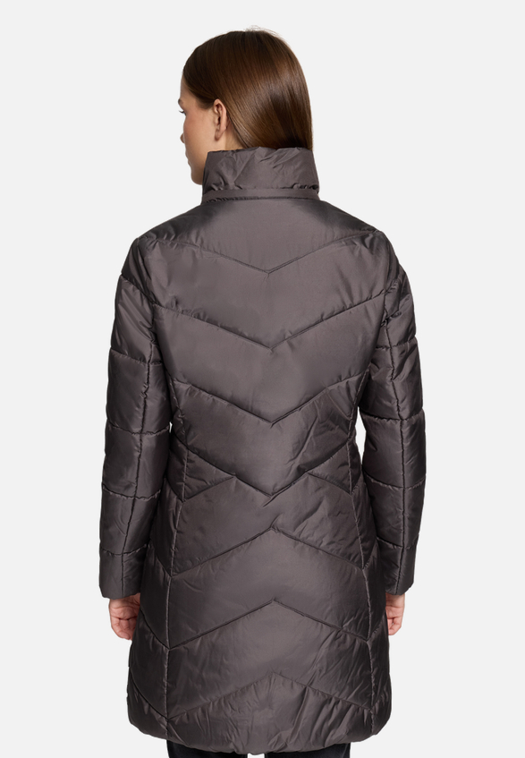 Outdoorjacke mit abnehmbarer Kapuze / Detailbild