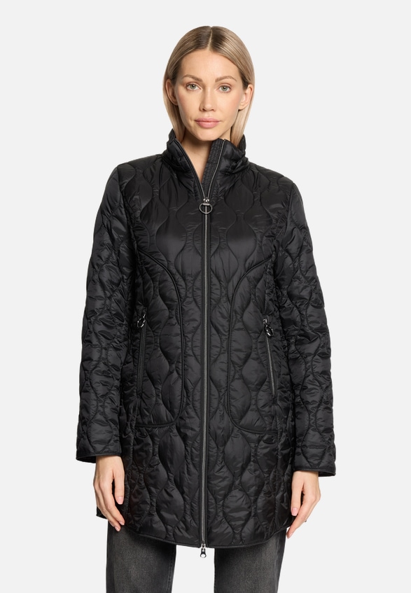 Outdoorjacke mit abnehmbarer Kapuze / Detailbild