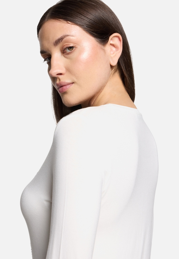 Basic Shirt mit Placement / Detailbild