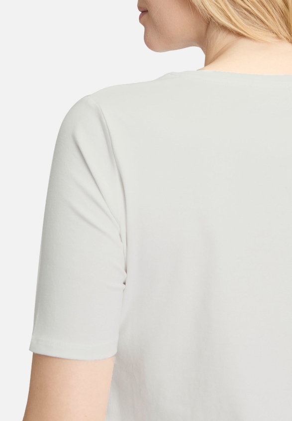 Basic Shirt mit Aufdruck / Detailbild