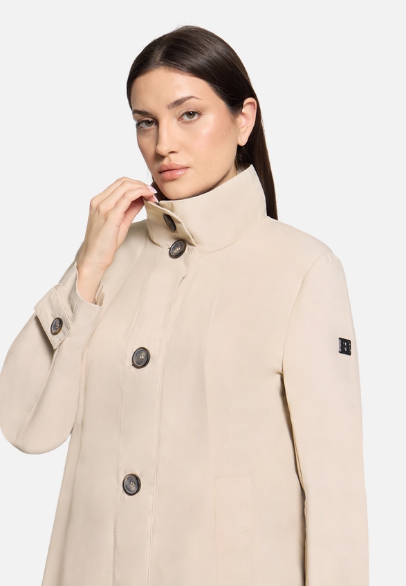 Sommerjacke mit Kragen / Detailbild