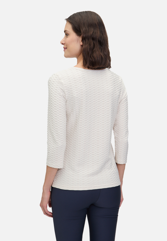 Basic Shirt mit Rundhalsausschnitt / Modellfoto Rückseite