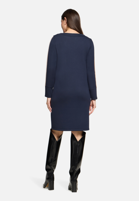 Jerseykleid mit 3/4 Arm / Modellfoto Rückseite