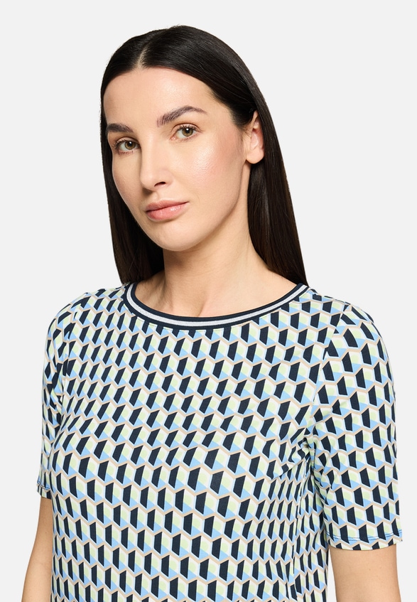 Casual-Shirt mit Gummizug / Detailbild