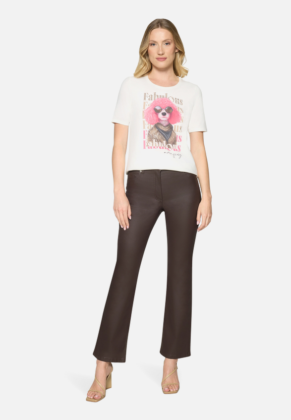 Basic Shirt mit Placement / Modellfoto Vorderseite (Outfit)