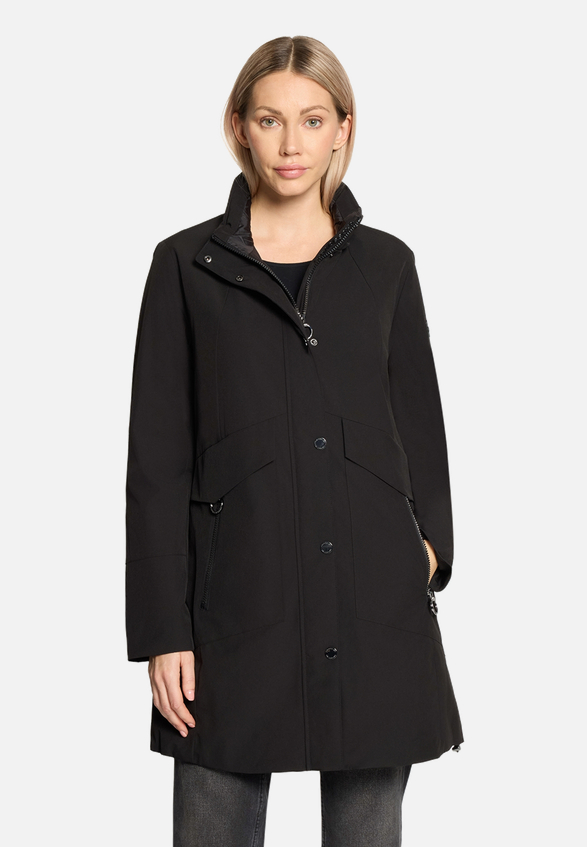 Outdoorjacke mit abnehmbarer Kapuze / Detailbild