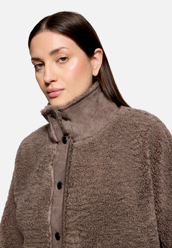 Outdoorjacke mit Plüsch / Detailbild