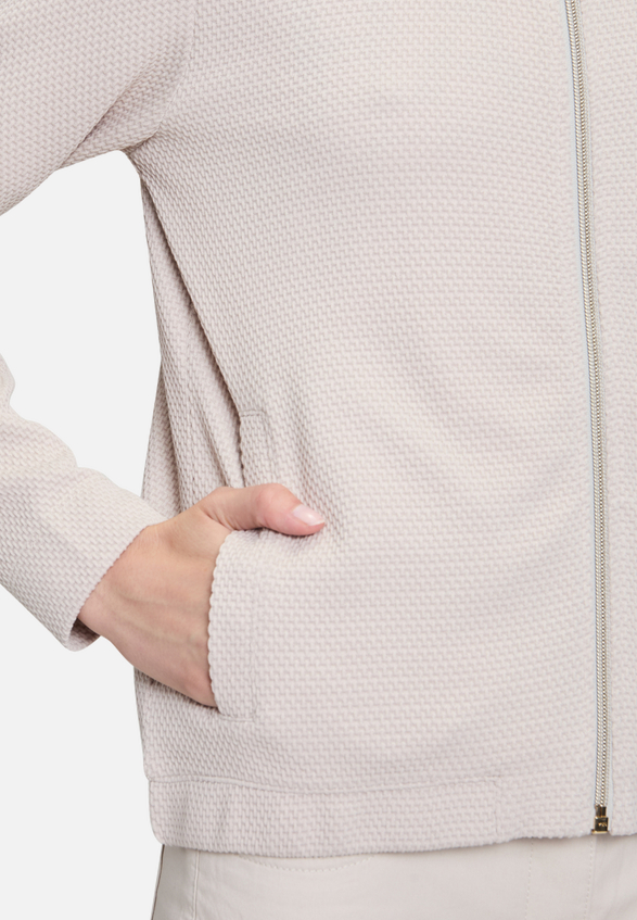 Shirtjacke mit Struktur / Detailbild
