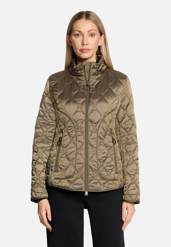 Outdoorjacke mit abnehmbarer Kapuze / Detailbild