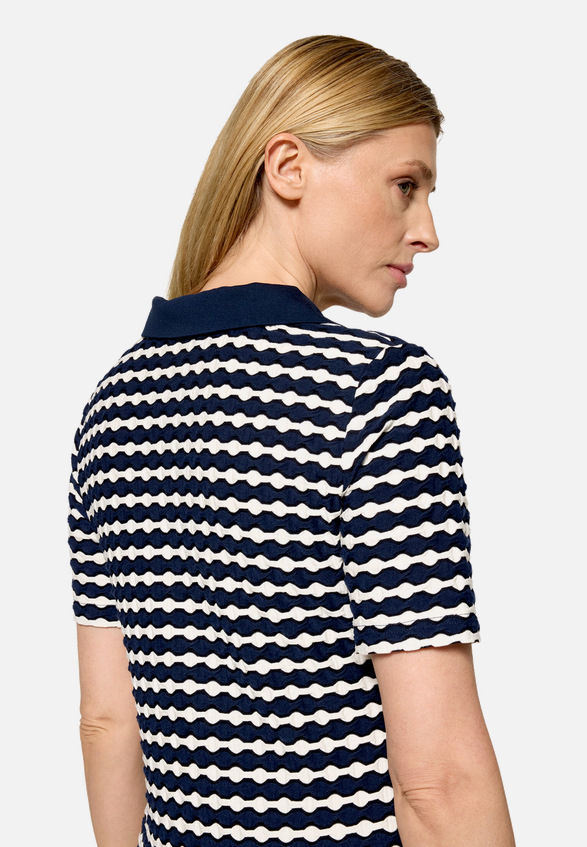 Poloshirt mit Struktur / Detailbild