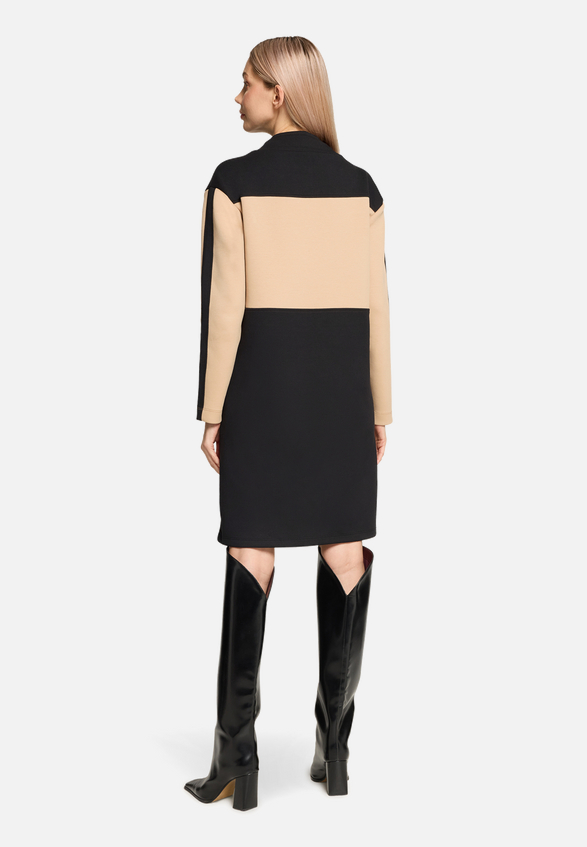 Jerseykleid langarm / Modellfoto Rückseite