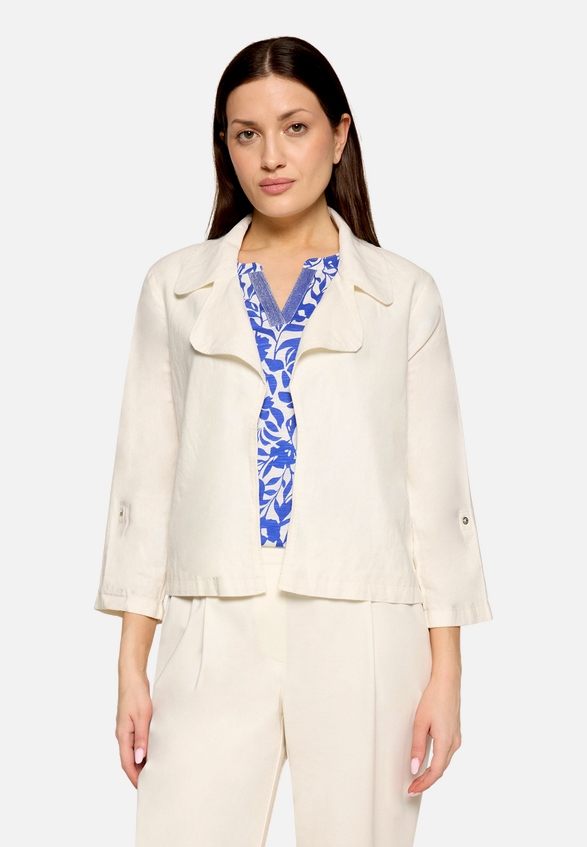 Sommerblazer mit 3/4 Arm / Modellfoto Vorderseite