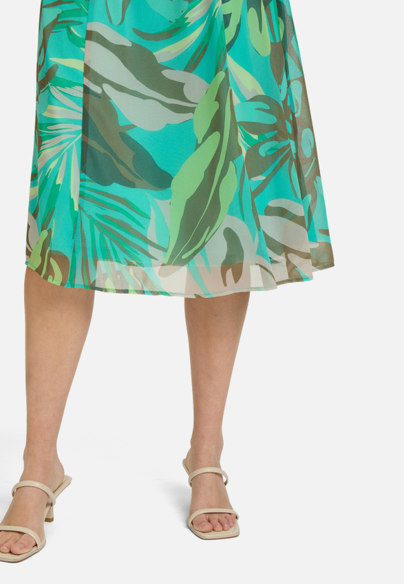 Chiffonkleid figurbetont / Detailbild