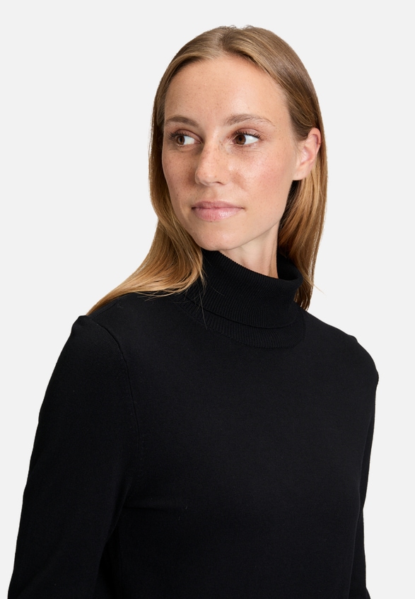 Rollkragenpullover langarm / Detailbild