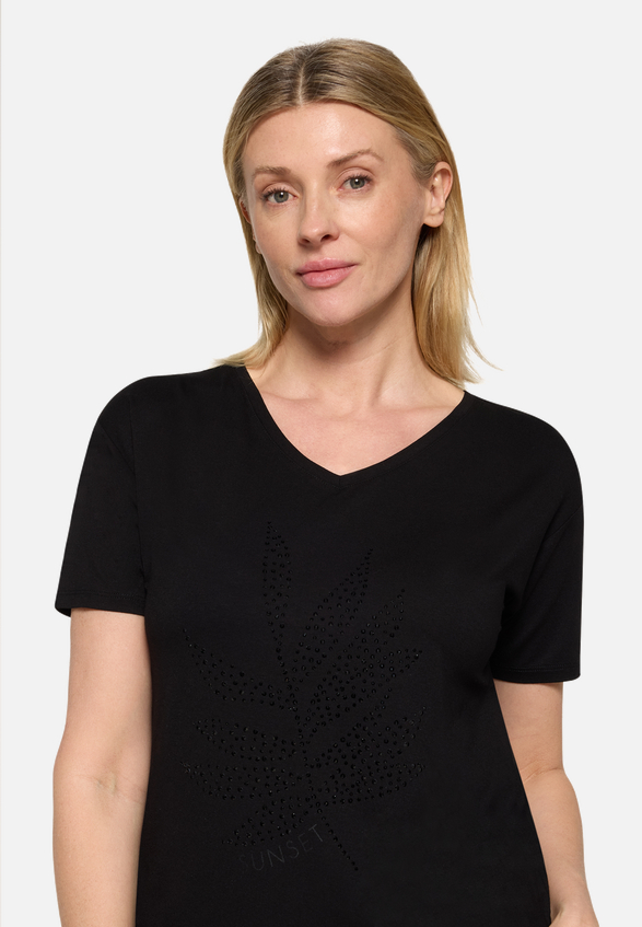 Casual-Shirt mit V-Ausschnitt / Detailbild