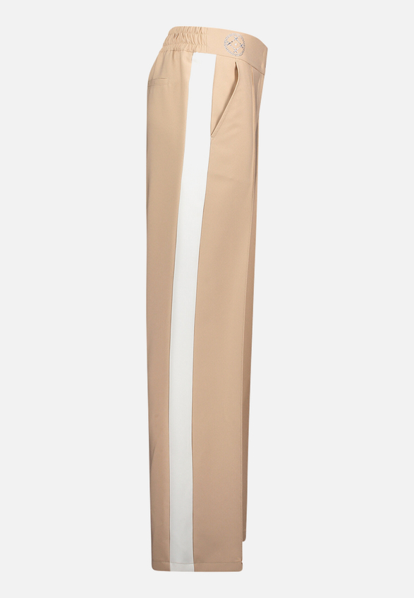 Casual-Hose mit Galonstreifen / Detailbild