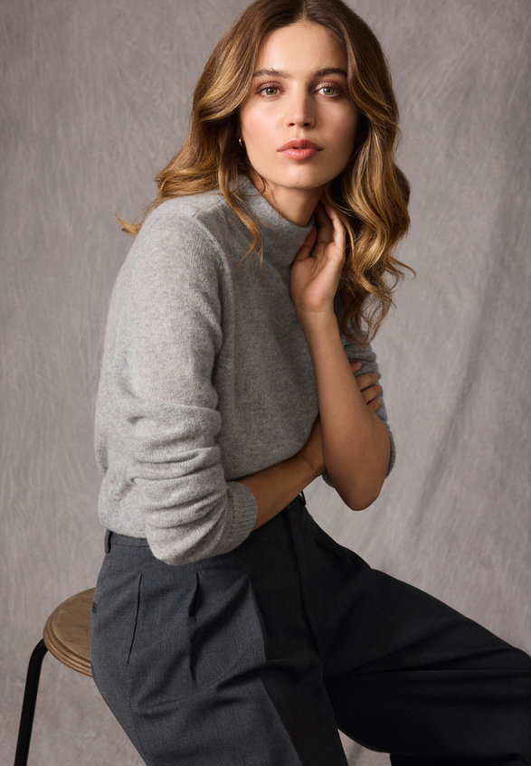 Kaschmir-Pullover mit Stehkragen / Imagebild