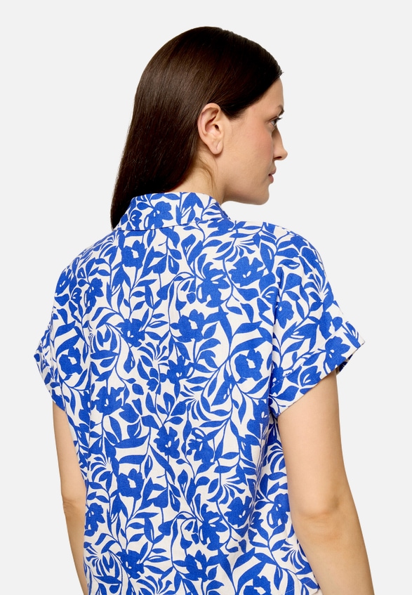 Leinenbluse mit Kragen / Detailbild