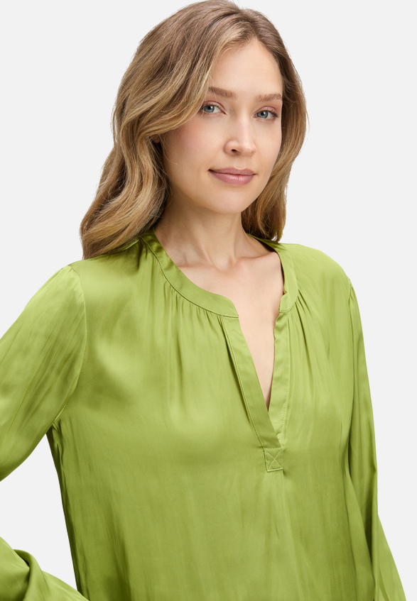 Satin-Bluse langarm / Detailbild