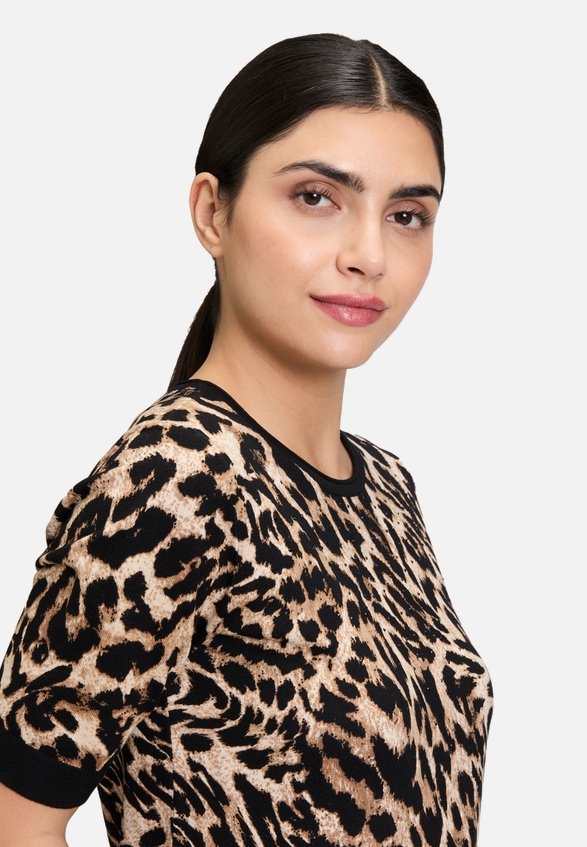 Feinstrickpullover mit Animalprint / Detailbild