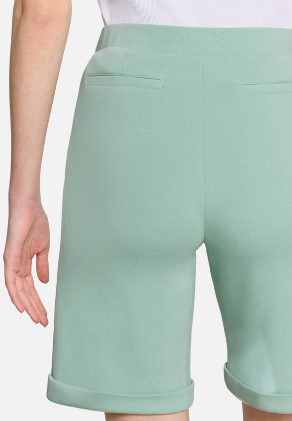Schlupfhose mit Eingrifftaschen / Detailbild