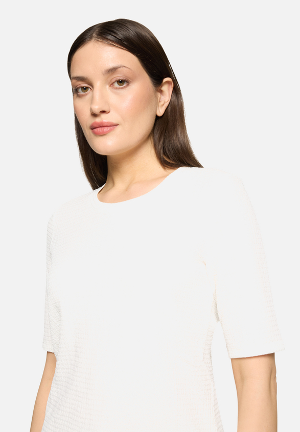 Strukturshirt mit Rundhalsausschnitt / Detailbild