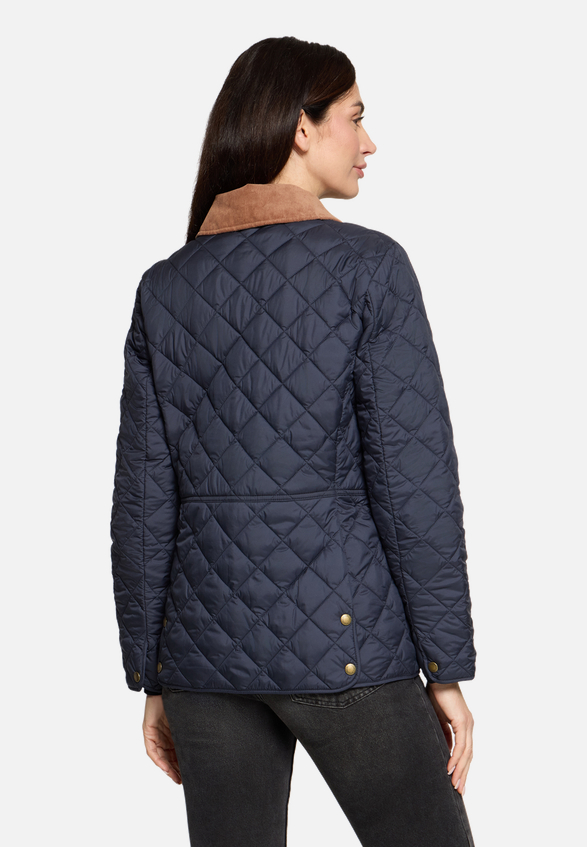 Outdoorjacke mit Kragen / Modellfoto Rückseite