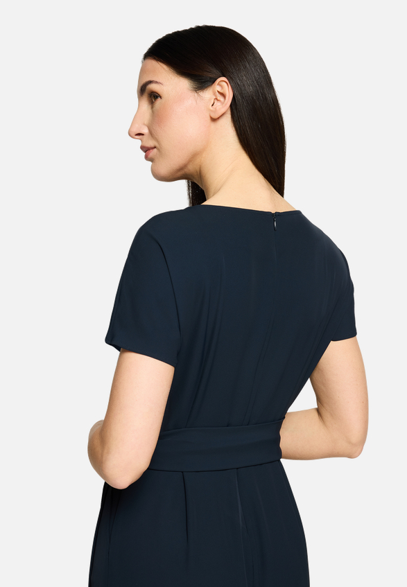 Jumpsuit mit Eingrifftaschen / Detailbild
