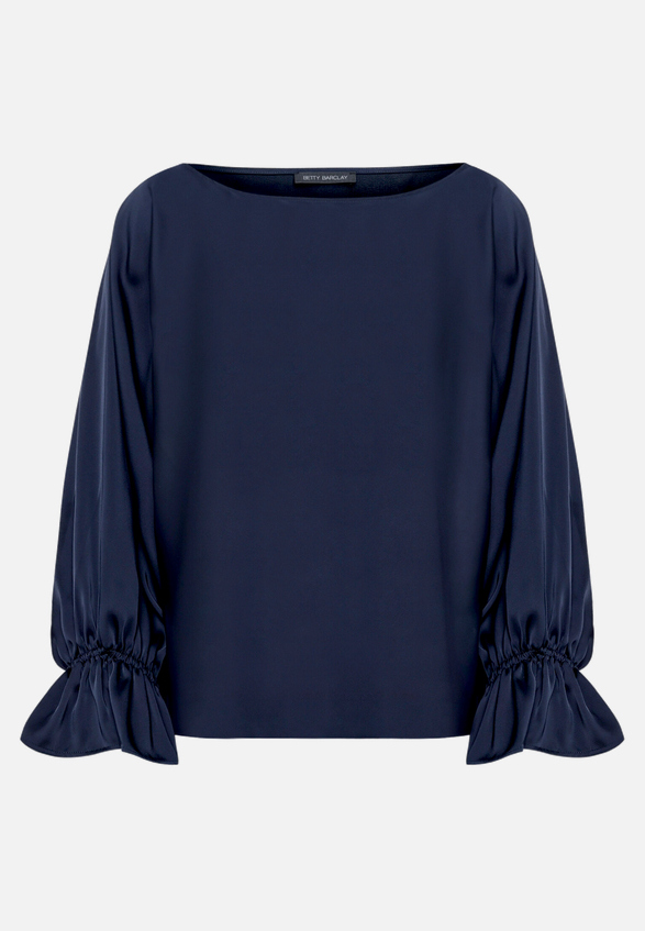 Satin-Bluse mit U-Boot-Ausschnitt / Vorderseite