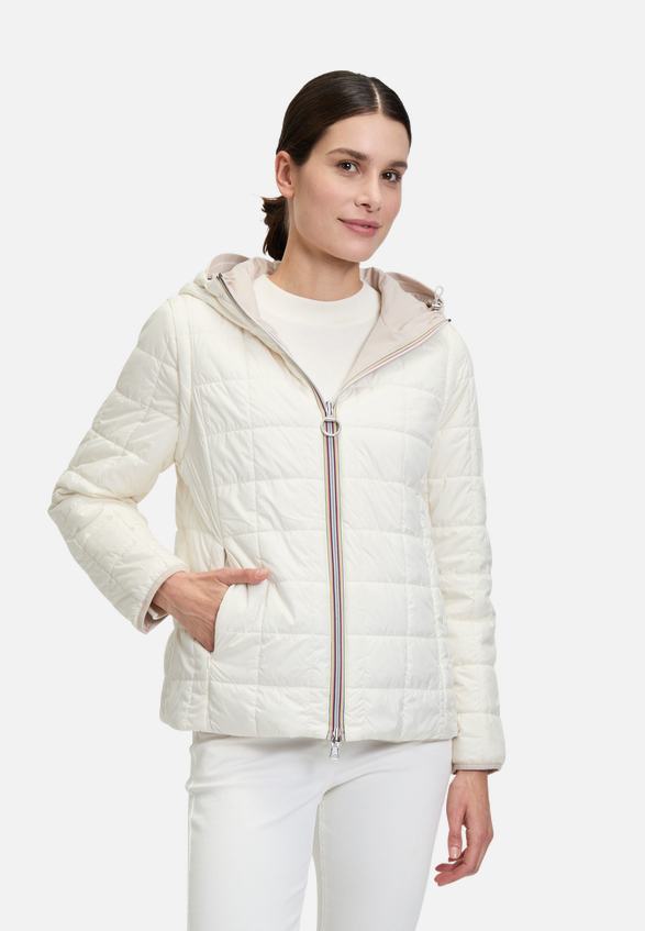 Wendejacke mit Kapuze / Detailbild
