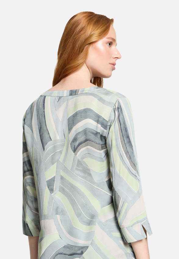Schlupfbluse mit Muster / Detailbild