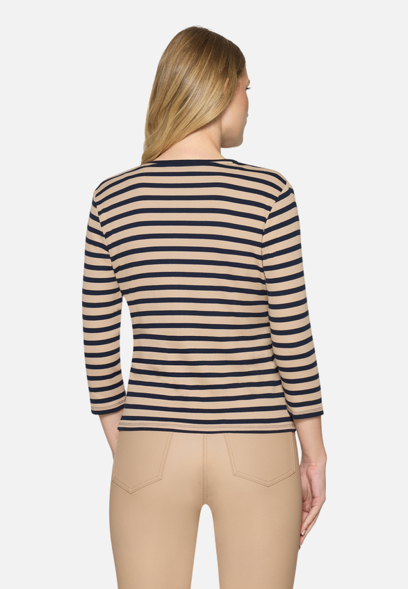 Shirtjacke mit Rippenstruktur / Modellfoto Rückseite