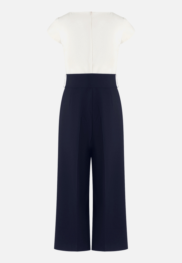 Jumpsuit mit Eingrifftaschen / Rückseite