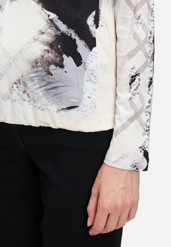 Printshirt mit Gummizug / Detailbild