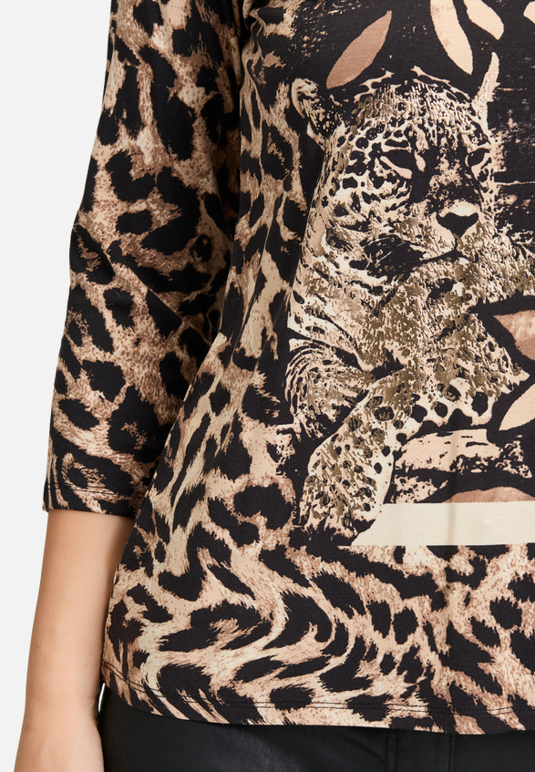 Basic Shirt mit Print / Detailbild