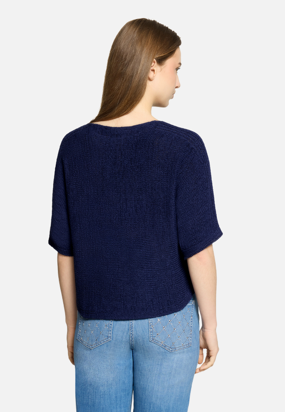 Strickpullover kurzarm / Modellfoto Rückseite
