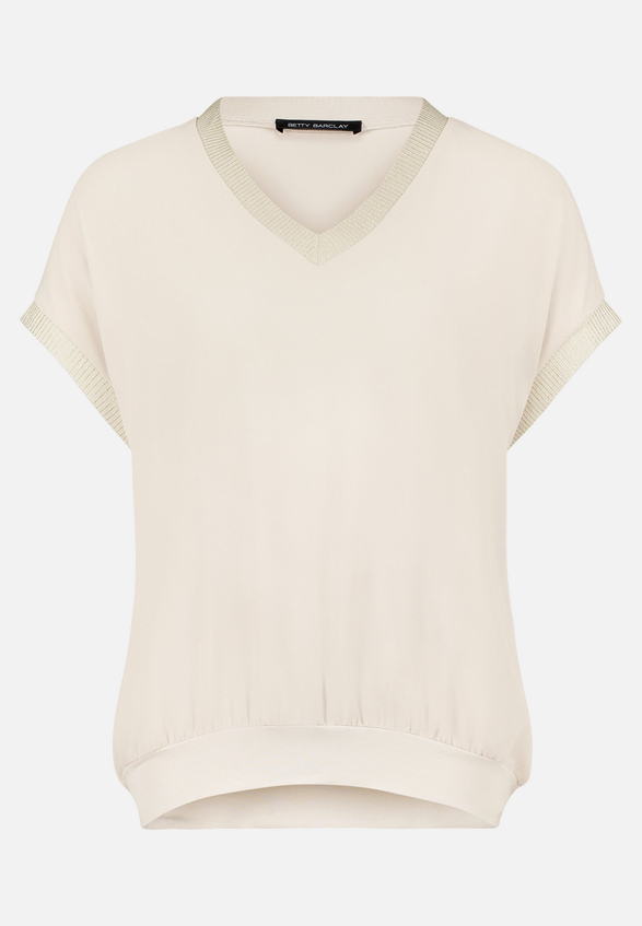 Blusenshirt mit Stickerei / Vorderseite