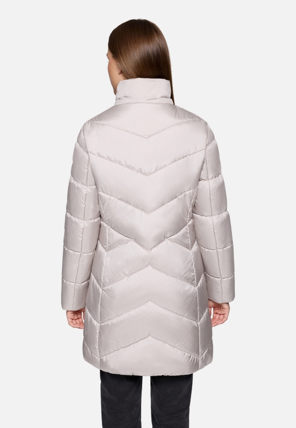 Outdoorjacke mit abnehmbarer Kapuze / Detailbild