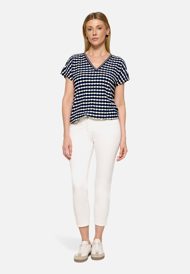 Casual-Shirt mit Tunnelzug / Modellfoto Vorderseite (Outfit)