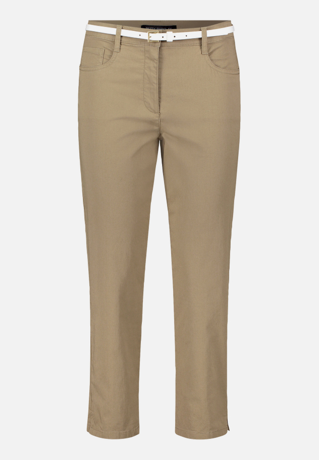 Sommerhose mit Gürtel / Vorderseite