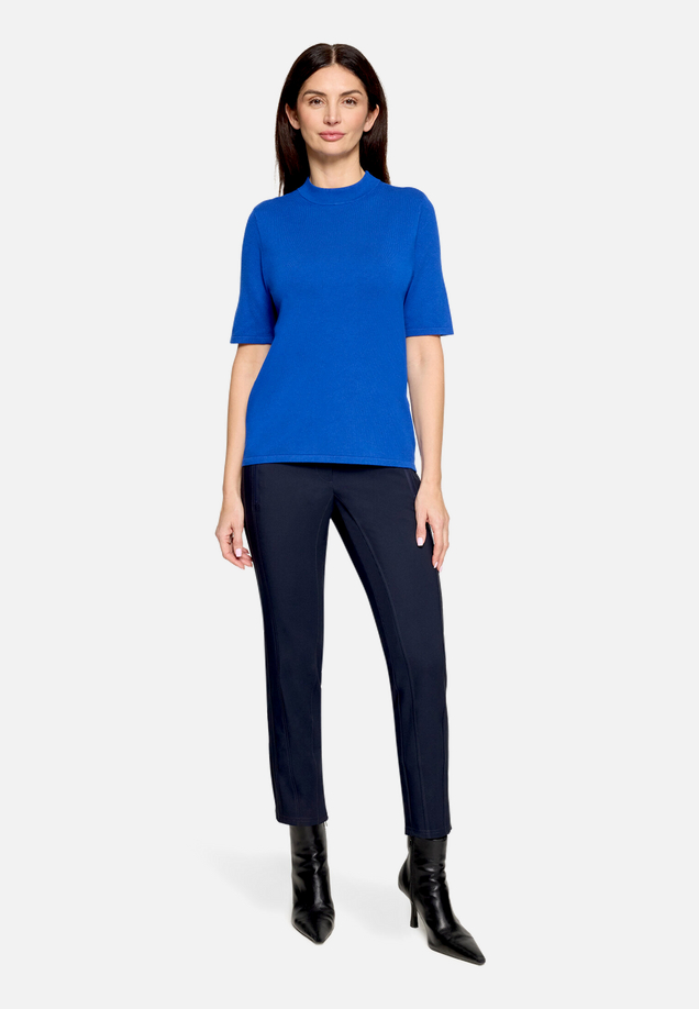 Stretch-Hose  Style Naomi Fashion / Modellfoto Vorderseite (Outfit)