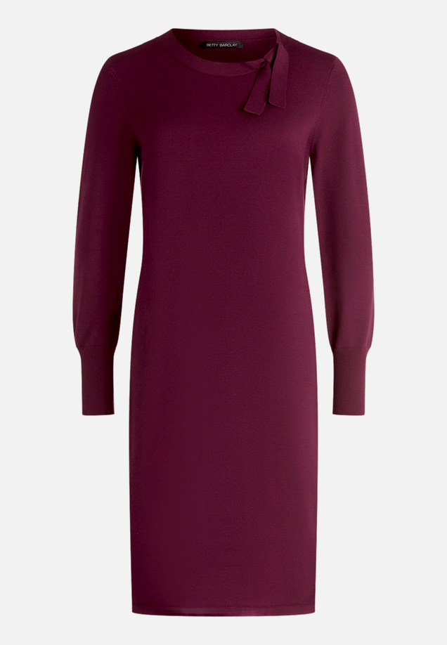 Strickkleid mit Schleifenknoten / Vorderseite